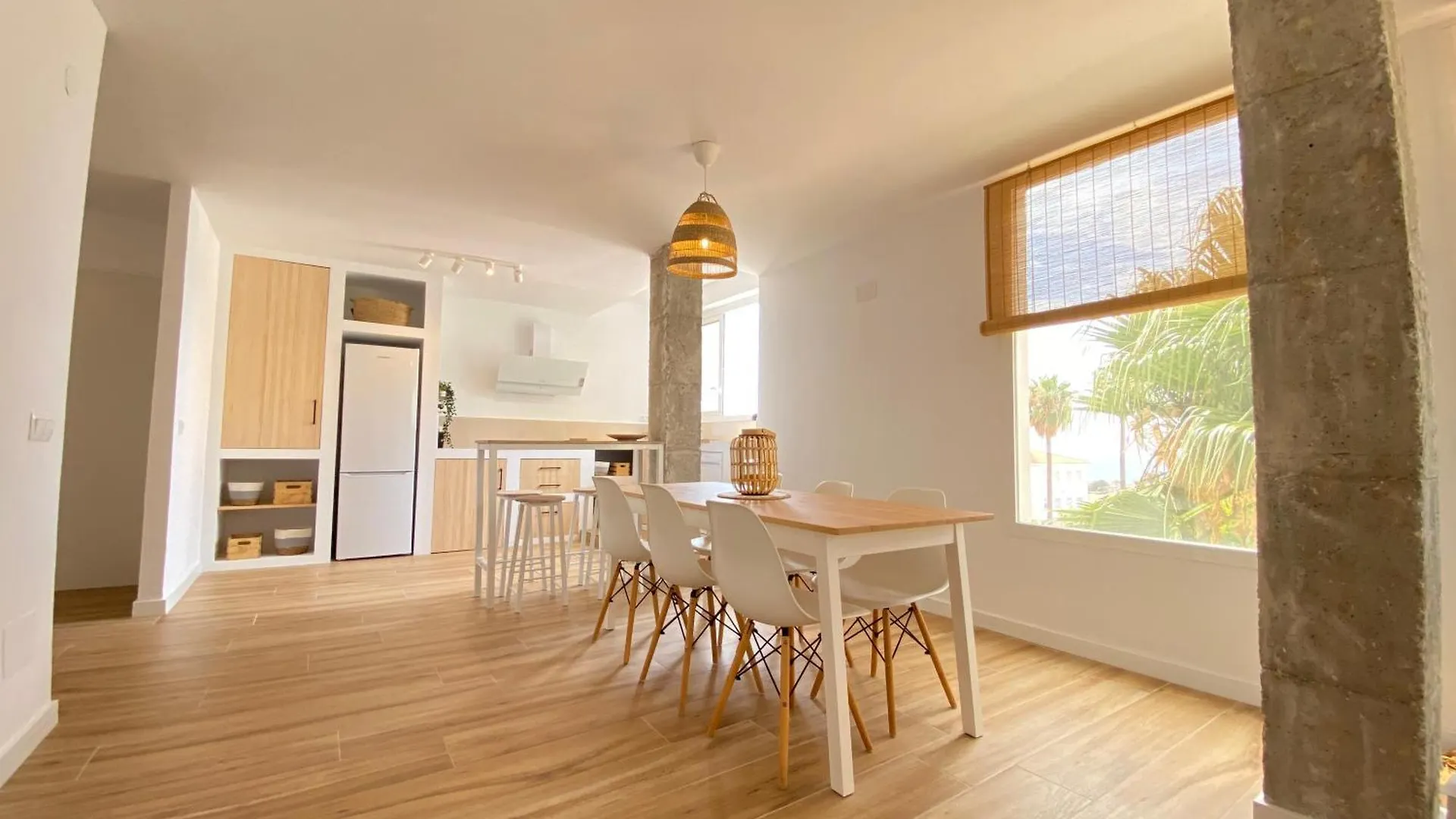 Apartamento Moderno Y Espacioso Con Vistas Al Mar Nerja Spain